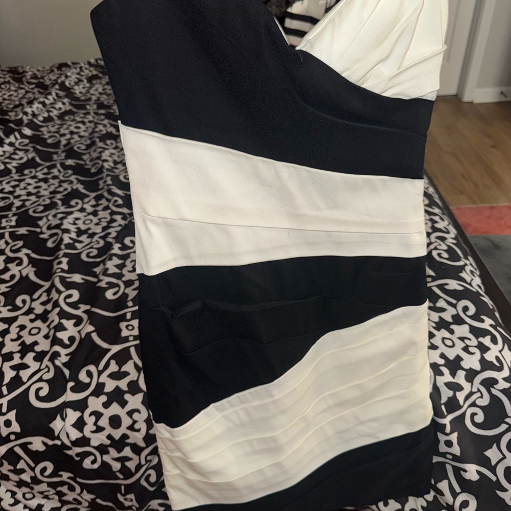 BCBGMaxAzria Strapless Black and White Dress
